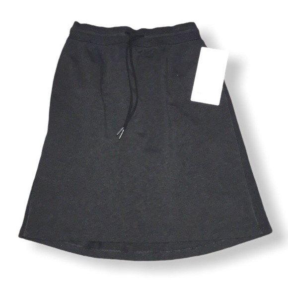 NWT Lululemon Start Anew Skirt - Picture 1 of 6